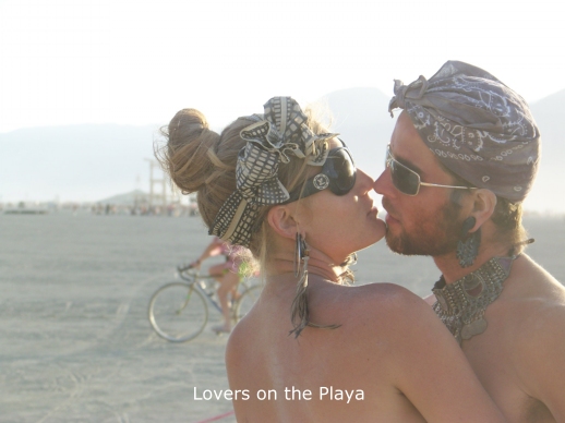 Playa lovers.